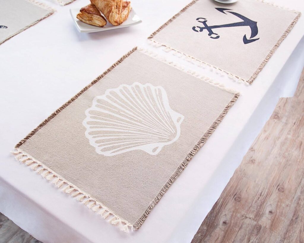 cloth placemats