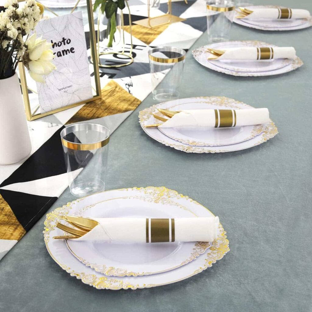 party table decor napkins